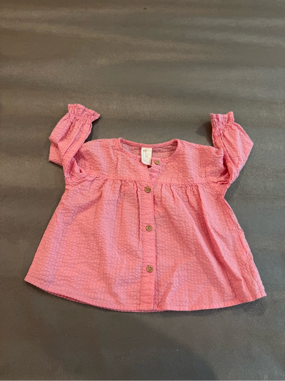 H&M Pink Textured Button-Front Girls' Top. Size 9 months